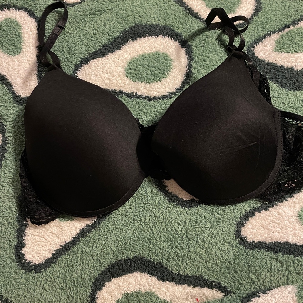 Nanetteโ Lepore Black Full-Coverage Push Up Padded Bra Intimates Lace 38C